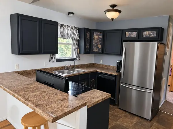 410 S Harlin DR, West Plains, MO 65775