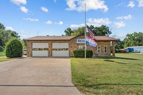 341 North AVE, Sparta, MO 65753