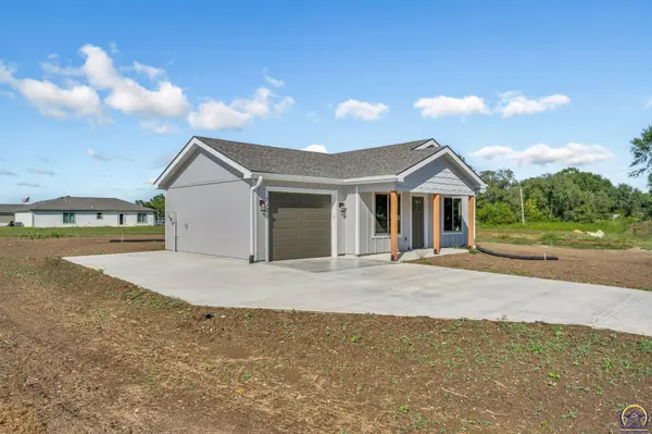 732 W North ST, Carbondale, KS 66414