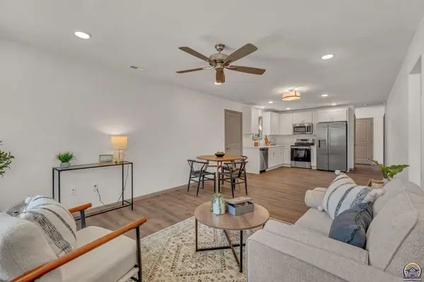 732 W North ST, Carbondale, KS 66414