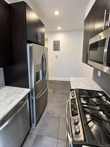 8309 Talbot ST #1K, Kew Gardens, NY 11415