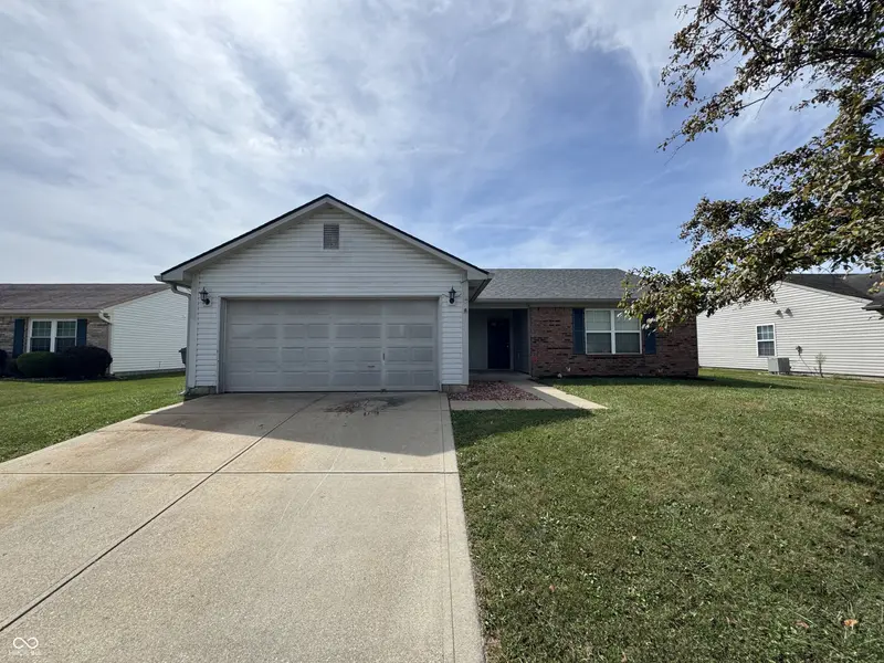 6345 Colonnade CT, Indianapolis, IN 46237