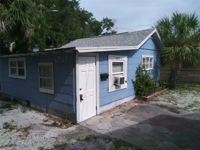 2609 4TH ST S #2, St Petersburg, FL 33705