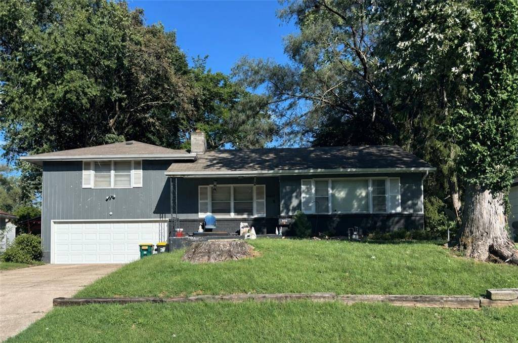 2215 N 45th ST, Kansas City, KS 66104