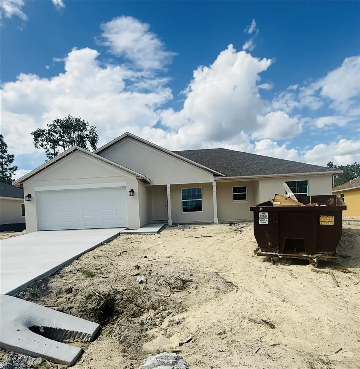 699 W HALLAM, Dunnellon, FL 34434