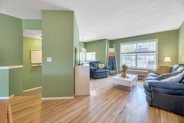 101 Tuscany Springs GDNS NW, Calgary, AB T3L 2R4