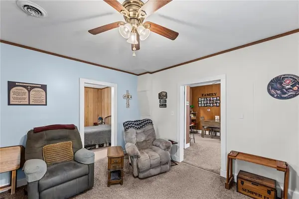 435 S 4th ST, Iola, KS 66749