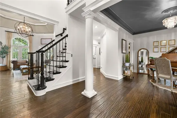 20 E Loch Lloyd Pkwy, Loch Lloyd, MO 64012
