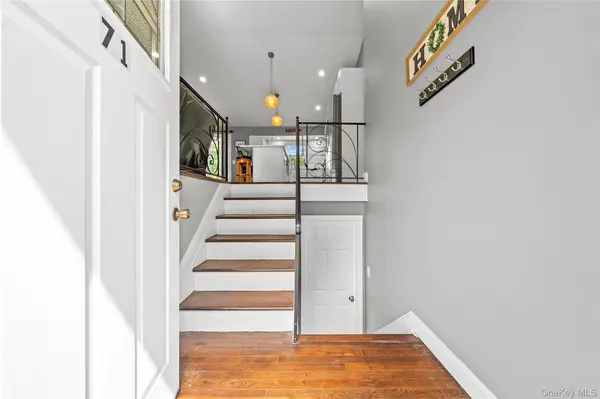 71 Bushwick AVE, Central Islip, NY 11722