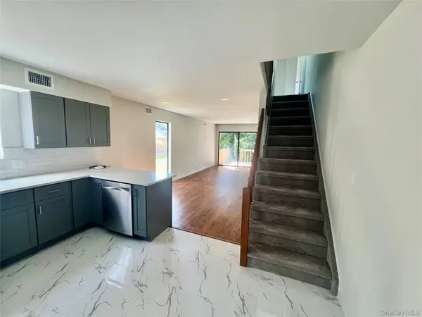 57 Firwood RD #A, Port Washington, NY 11050