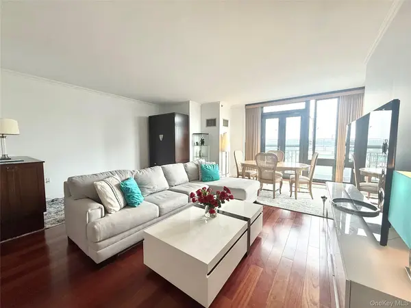 10 City PL #9G, White Plains, NY 10601