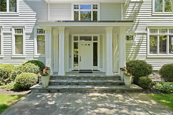 22 Petersville RD, Mount Kisco, NY 10549