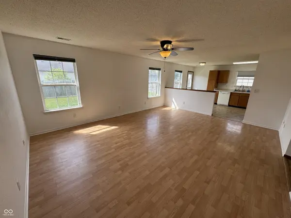 6345 Colonnade CT, Indianapolis, IN 46237