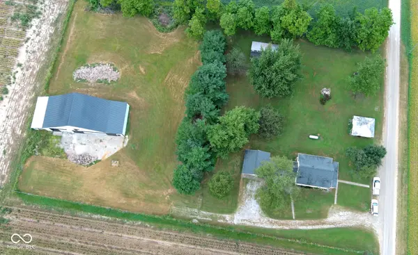 1606 N County Road 1350 E, Kempton, IN 46049