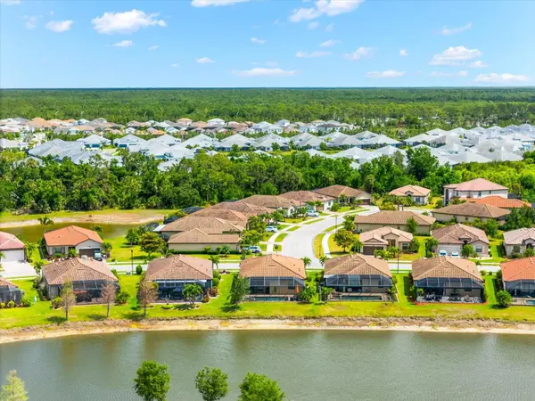 12501 CINQUETERRE DR, Venice, FL 34293