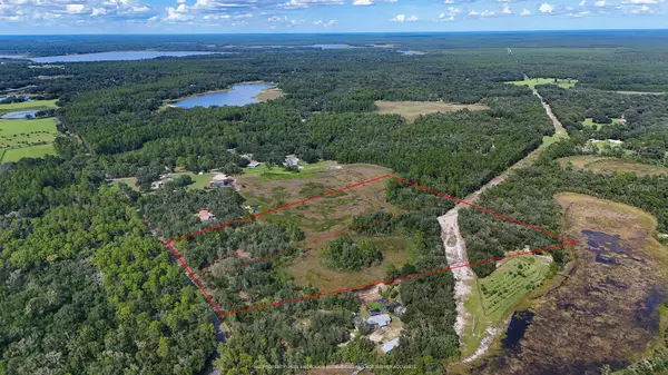 8253 SE 170TH AVE RD, Ocklawaha, FL 32179