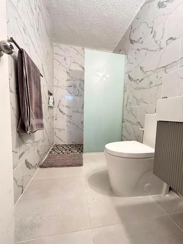 Carr 2 Ave ALGARROBO CONDOMINIO WESTERNLAKE VILLAGE #A-504, Mayaguez, PR 00682