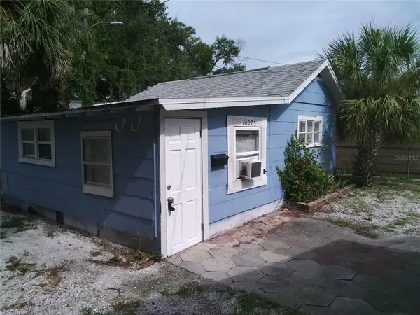 2609 4TH ST S #2, St Petersburg, FL 33705