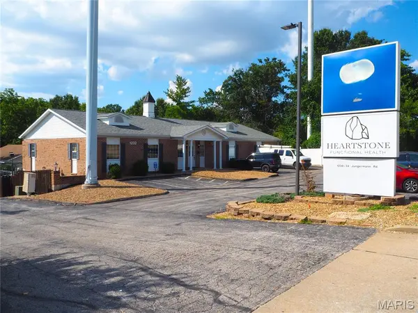 1234 Jungermann RD, St Peters, MO 63376
