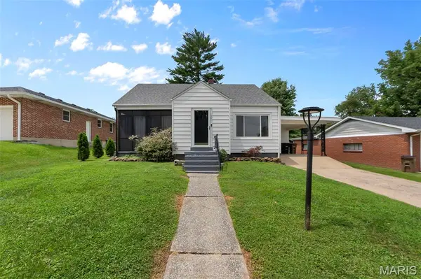 1507 N Henderson ST, Cape Girardeau, MO 63701