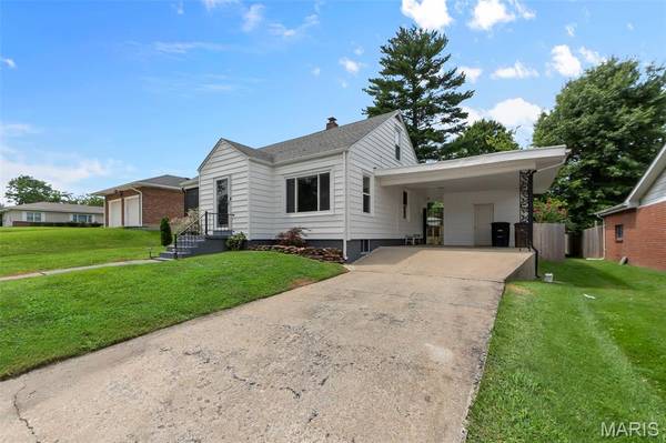 1507 N Henderson ST, Cape Girardeau, MO 63701