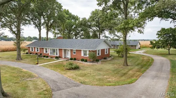 24018 State Highway 16, Jerseyville, IL 62052
