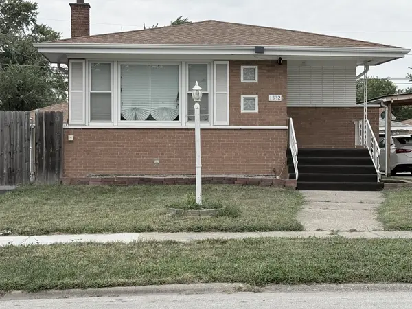 1332 Mackinaw AVE, Calumet City, IL 60409