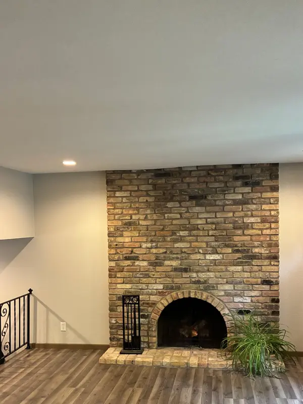 58 Walden ST, Burnsville, MN 55337