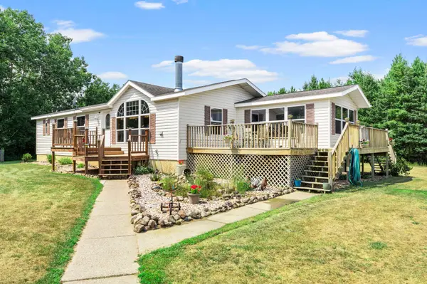 766 14th Avenue, Almena, WI 54805