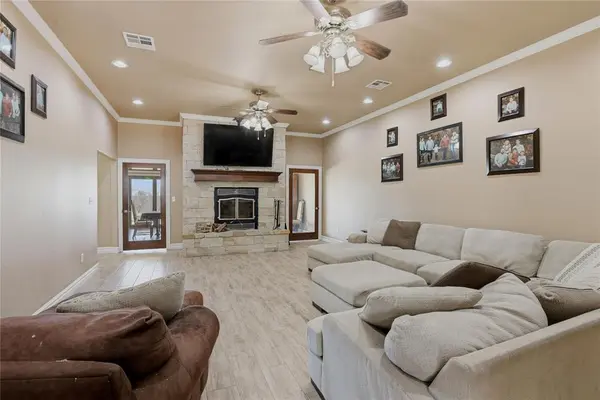 2868 S Anderson RD, Guthrie, OK 73044