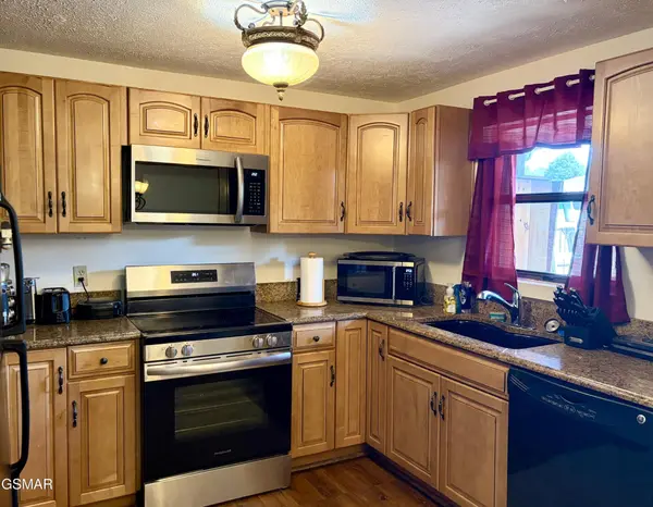 625 S Asbury Drive #20, Pigeon Forge, TN 37863