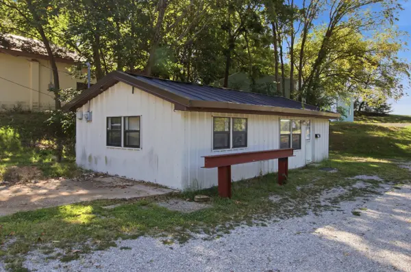 902 S Hill ST, West Plains, MO 65775
