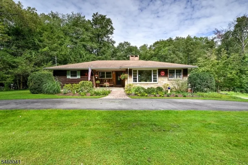 253 Kerrs Corner Rd, Frelinghuysen Twp., NJ 07825