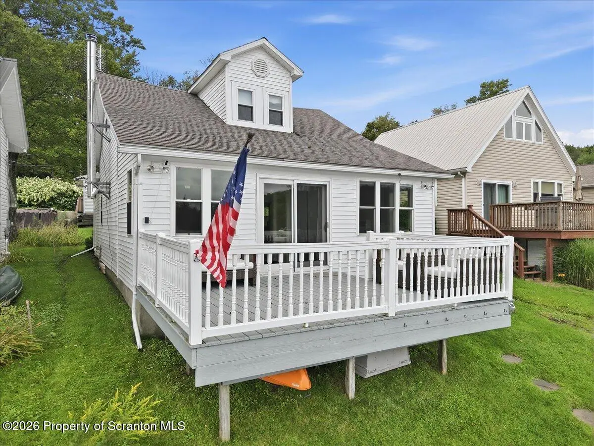 59 W Shore DR, Thompson, PA 18465