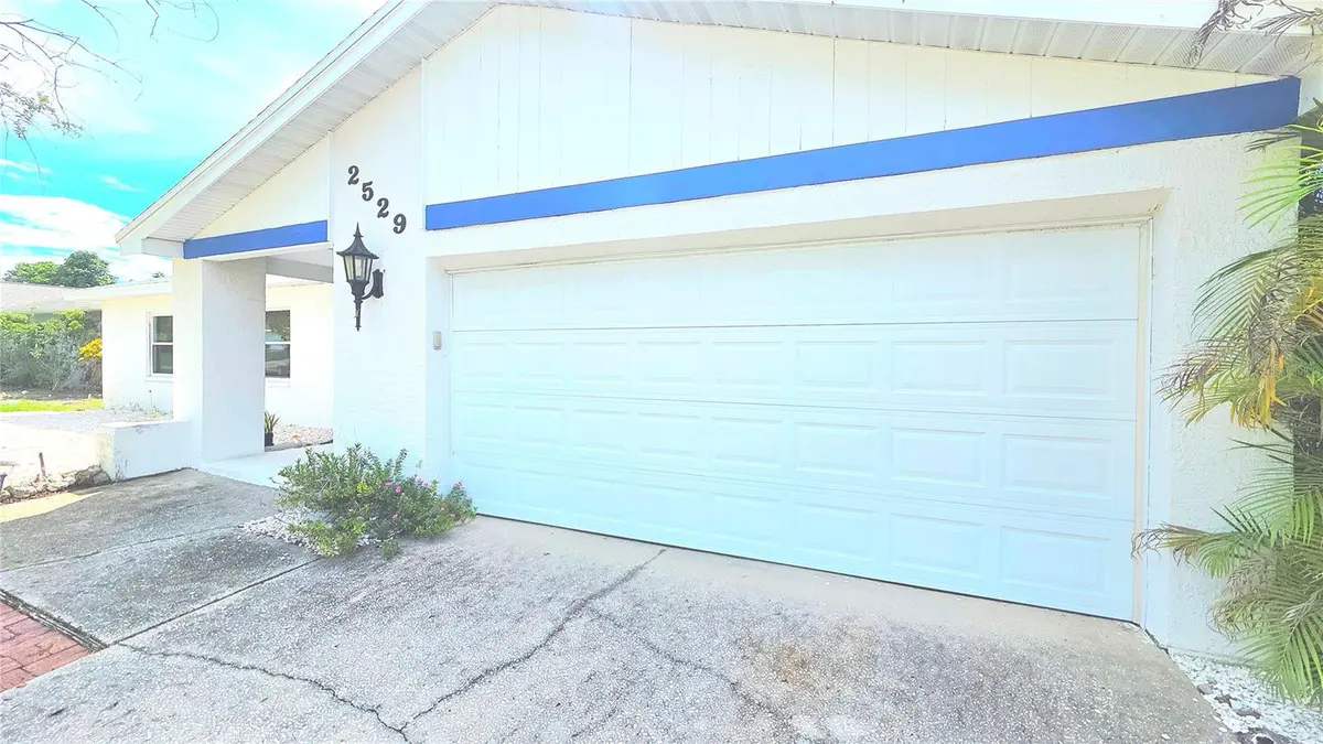 2529 INDIGO DR, Dunedin, FL 34698