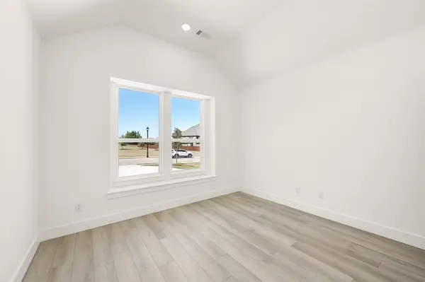 1842 Briarwood Way, Midlothian, TX 76065