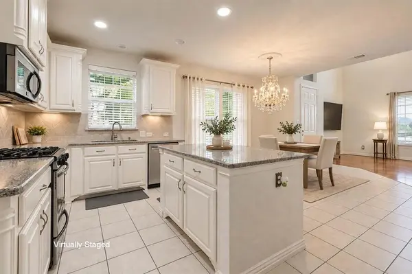 524 S Greenville Avenue, Richardson, TX 75081