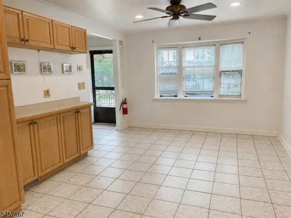 57 Amherst Pl, Livingston Twp., NJ 07039
