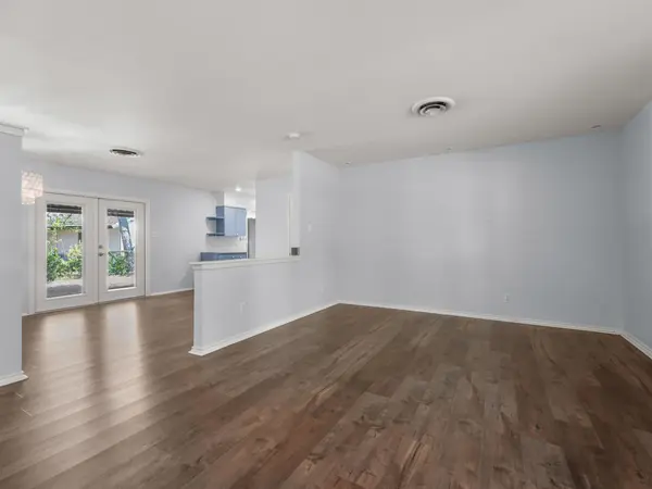 8010 Camden DR, Austin, TX 78757