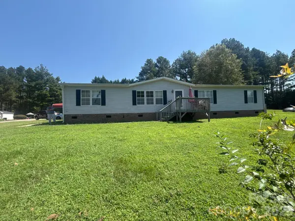 901 Grace DR, Stanley, NC 28164