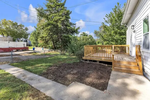 2634 Olive ST, St Joseph, MO 64507