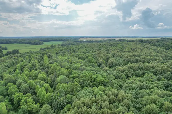 3584 Doerner RD, Lynnville, IN 47619
