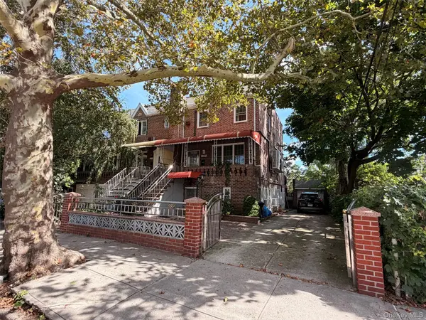 2485 E 7th ST, Brooklyn, NY 11235