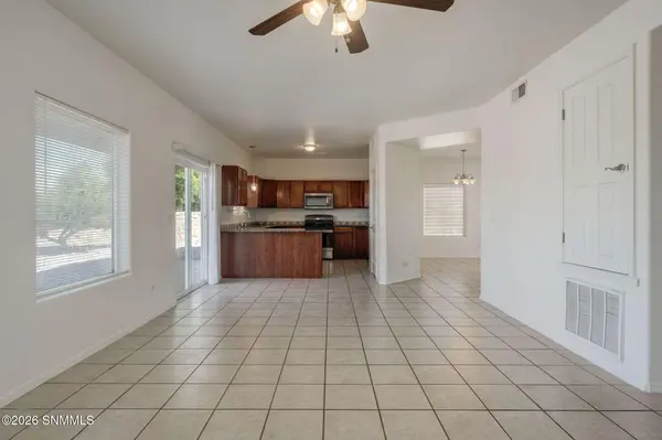 4612 Camino Dos Vidas, Las Cruces, NM 88012