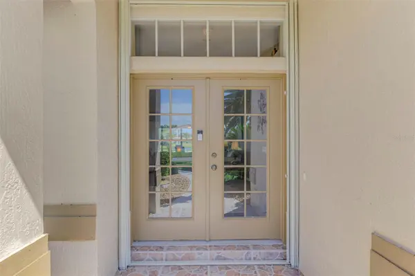 8261 LAKESIDE DR, Englewood, FL 34224