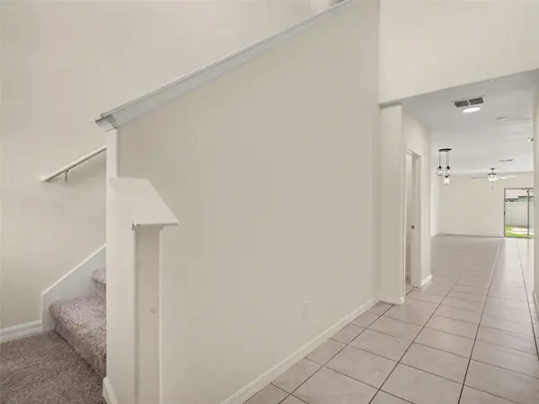 15470 BROAD BRUSH DR, Sun City Center, FL 33573
