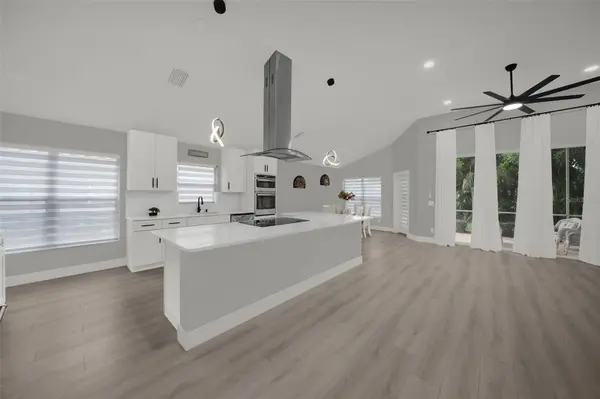 4432 DEER TRAIL BLVD, Sarasota, FL 34238