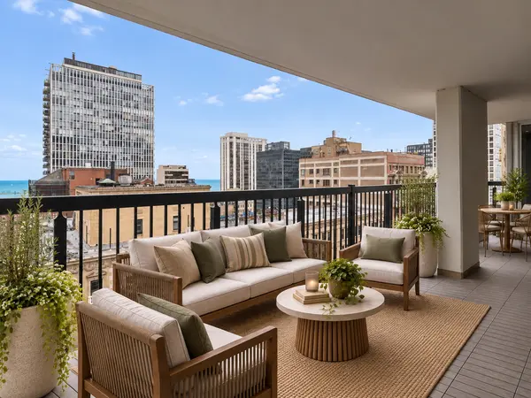 201 E Chestnut ST #23A, Chicago, IL 60611