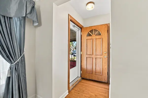 6843 S Kedvale AVE, Chicago, IL 60629