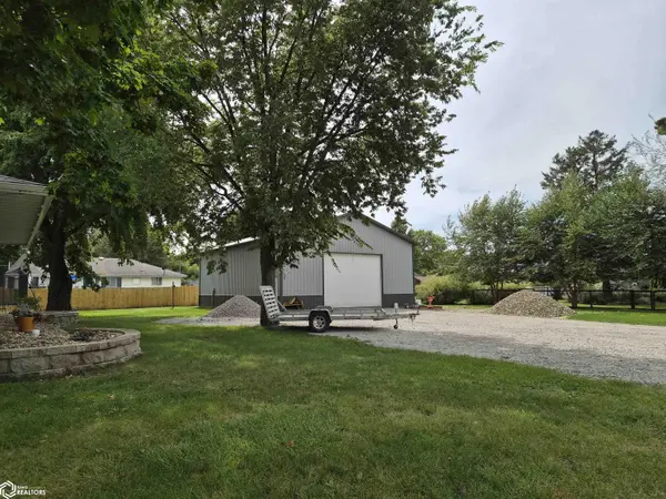 504 E Walnut ST, New Sharon, IA 50207